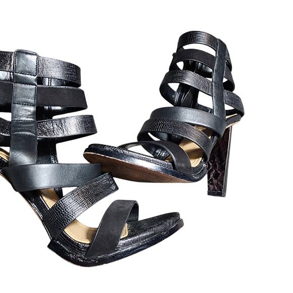 BCBGMAXAZRIA Sz 7M Black Leather "Luke" Cage High Triangle Textured Heels EUC - Picture 3 of 9